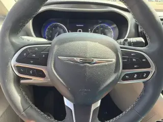 Chrysler Pacifica 2023 Touring L 4dr Mini-Van