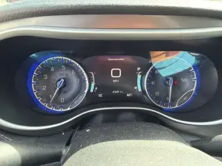Chrysler Pacifica 2023 Touring L 4dr Mini-Van