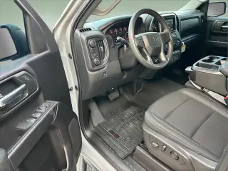 Chevrolet Silverado 1500 2024 4x4 Custom Trail Boss 4p Crew Cab 5.8 ft. LB