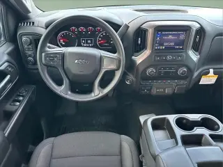 Chevrolet Silverado 1500 2024 4x4 Custom Trail Boss 4p Crew Cab 5.8 ft. LB