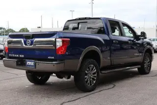 Nissan Titan XD 2016 4x4 S 4dr Crew Cab Pickup (Diésel)