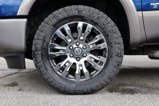 Nissan Titan XD 2016 4x4 S 4dr Crew Cab Pickup (Diésel)