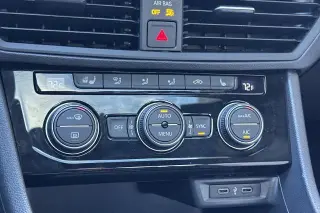 Volkswagen Jetta 2020 R-Line 4dr Sedan 8A SULEV