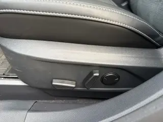 Ford Mustang Mach-E 2025 AWD GT 4dr SUV