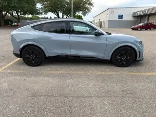 Ford Mustang Mach-E 2025 AWD GT 4dr SUV