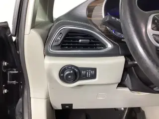 Chrysler Pacifica 2022 Limited 4dr Mini-Van