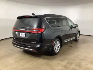 Chrysler Pacifica 2022 Limited 4dr Mini-Van
