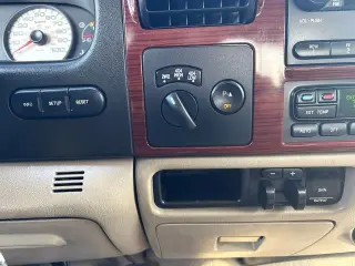 Ford F-250 Super Duty 2006 Lariat 4dr Crew Cab 4WD SB