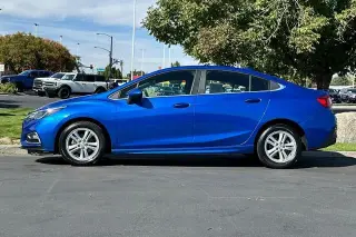 Chevrolet Cruze 2017 LT Auto 4dr Sedan