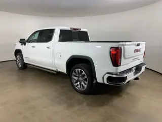 GMC Sierra 1500 2023 4x4 Denali 4dr Crew Cab 5.8 ft. SB
