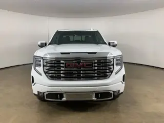 GMC Sierra 1500 2023 4x4 Denali 4dr Crew Cab 5.8 ft. SB