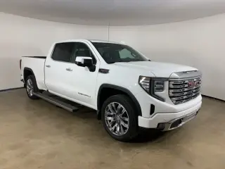 GMC Sierra 1500 2023 4x4 Denali 4dr Crew Cab 5.8 ft. SB