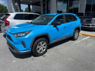 Toyota RAV4 2019 LE 4dr SUV