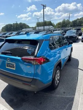 Toyota RAV4 2019 LE 4dr SUV