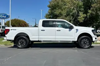 Ford F-150 2025 4x4 XLT 4dr SuperCrew 5.5 ft. SB