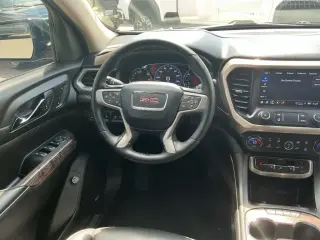 GMC Acadia 2023 Denali 4p SUV