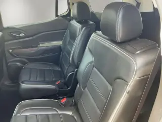 GMC Acadia 2023 Denali 4p SUV