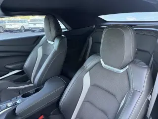 Chevrolet Camaro 2021 LT1 convertible de 2 puertas