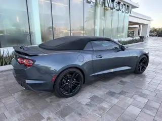 Chevrolet Camaro 2021 LT1 convertible de 2 puertas
