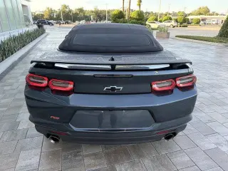 Chevrolet Camaro 2021 LT1 convertible de 2 puertas