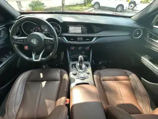 Alfa Romeo Stelvio 2022 AWD Ti 4p Crossover
