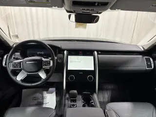 Land Rover Discovery 2024 AWD P300 S 4dr SUV