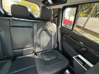Land Rover Defender 2020 AWD 110 SE 4dr SUV