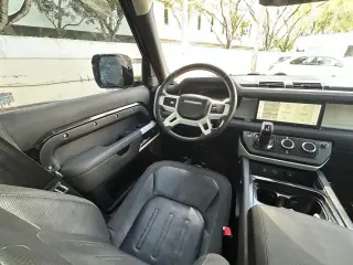 Land Rover Defender 2020 AWD 110 SE 4dr SUV