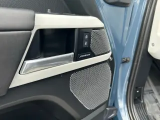Land Rover Defender 2024 4x4 110 P300 S 4p SUV