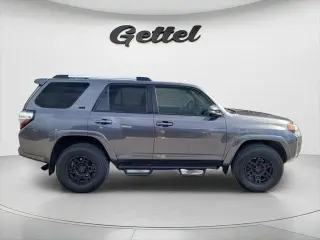 Toyota 4Runner 2021 4x4 SR5 Premium 4puerta SUV