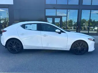 Mazda Mazda3 Hatchback 2019 AWD Premium 4dr Hatchback