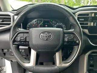 Toyota Tundra 2024 4x2 SR5 4dr CrewMax Cab Pickup SB