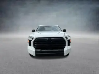 Toyota Tundra 2024 4x2 SR5 4dr CrewMax Cab Pickup SB