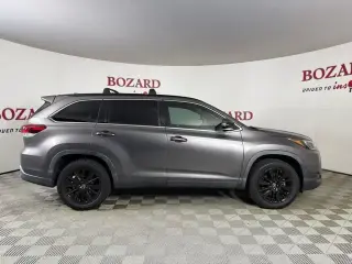 Toyota Highlander 2019 SE 4dr SUV