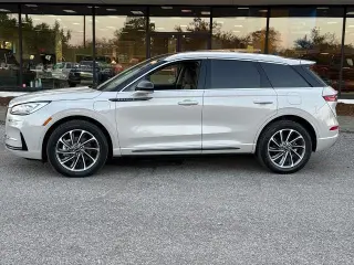 Lincoln Corsair 2024 AWD Gran Turismo 4p SUV