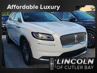 Lincoln Nautilus 2023 4x4 Estándar 4p SUV