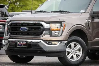 Ford F-150 2023 4x4 XLT 4dr SuperCrew 5.5 ft. SB