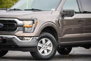 Ford F-150 2023 4x4 XLT 4dr SuperCrew 5.5 ft. SB