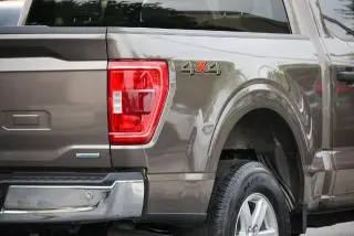 Ford F-150 2023 4x4 XLT 4dr SuperCrew 5.5 ft. SB