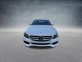 Mercedes-Benz Clase C 2016 C 300 4dr Sedán