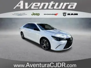 Toyota Camry 2016 SE 4p Sedano