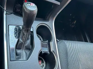 Toyota Camry 2016 SE 4p Sedano
