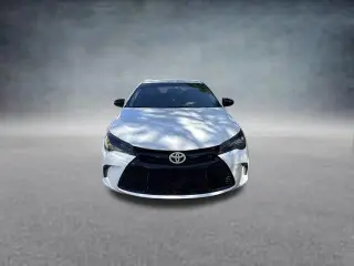 Toyota Camry 2016 SE 4p Sedano