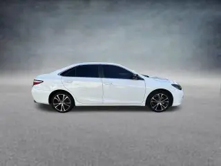 Toyota Camry 2016 SE 4p Sedano