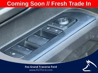 Toyota Tacoma 2024 4x4 SR5 4dr Cabina Doble 5.0 ft SB