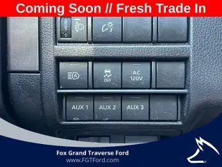 Toyota Tacoma 2024 4x4 SR5 4dr Cabina Doble 5.0 ft SB