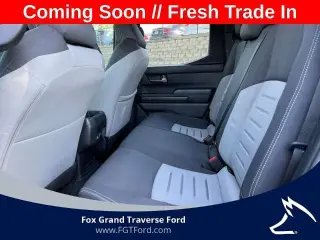 Toyota Tacoma 2024 4x4 SR5 4dr Cabina Doble 5.0 ft SB