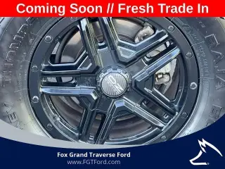 Toyota Tacoma 2024 4x4 SR5 4dr Cabina Doble 5.0 ft SB