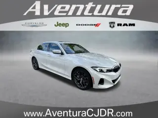 Serie 3 BMW 2025 330i 4dr Sedán