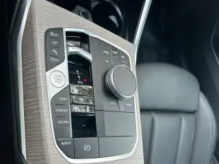 Serie 3 BMW 2025 330i 4dr Sedán